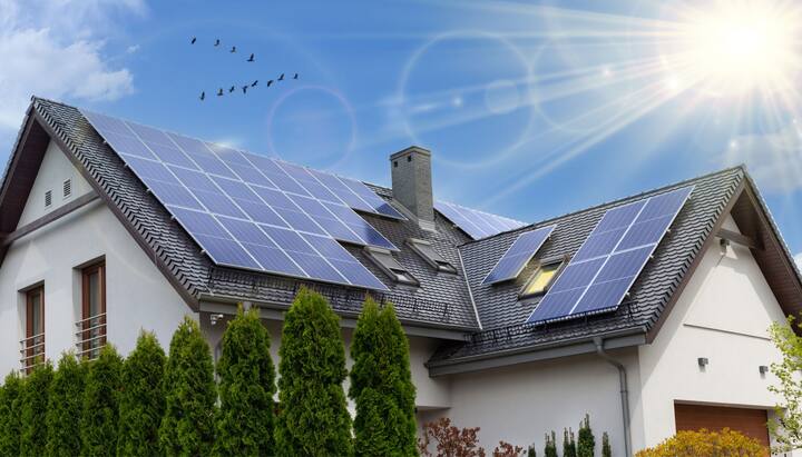Milwaukee residential solar panel installations